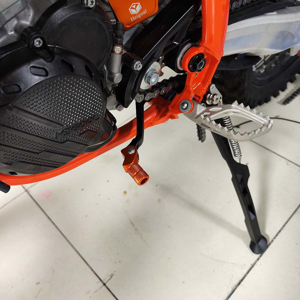 Motorcycle Accessories Forged  - đánh giá và giá Riding Gear